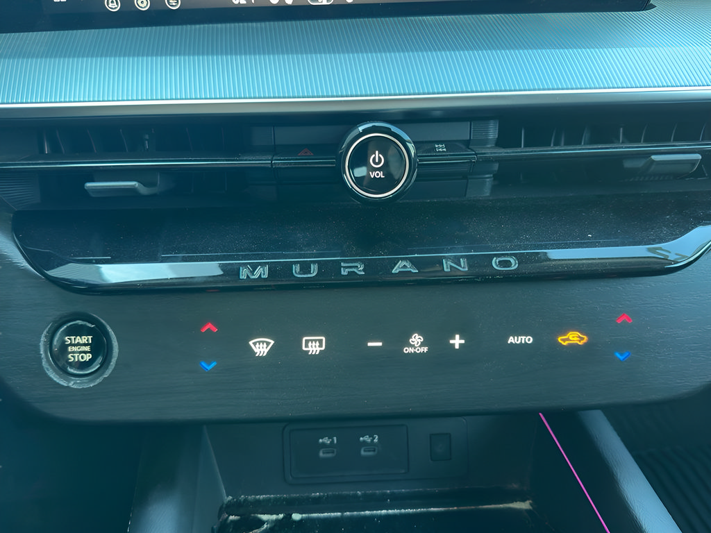 Used 2025 Nissan Murano Platinum AWD/4WD image 30