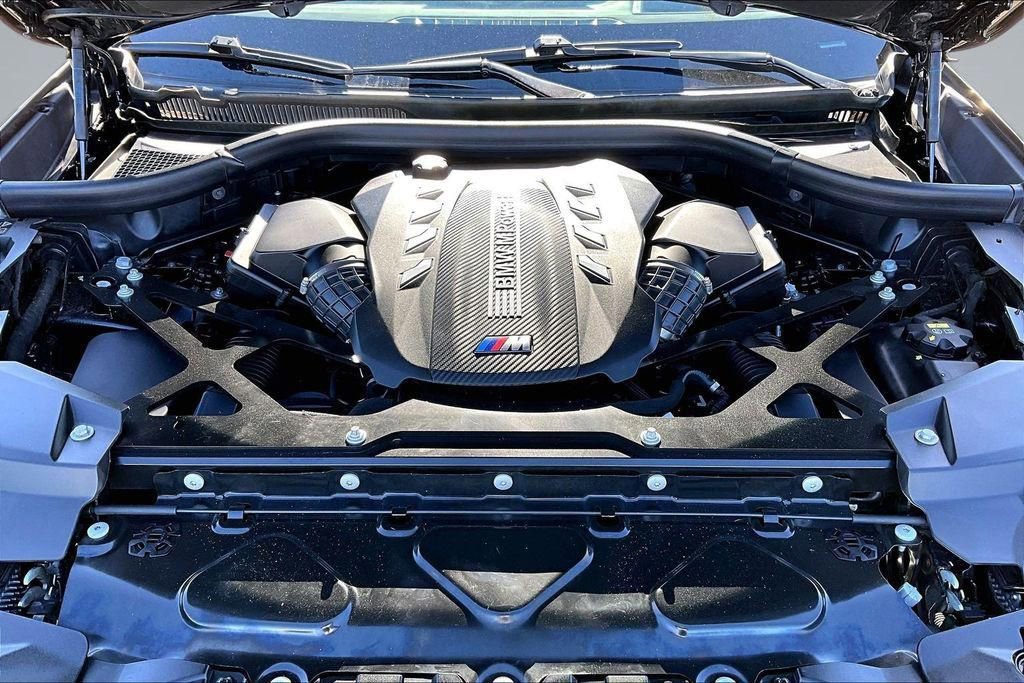 Used 2020 BMW X5 M w/ Executive Package image 10