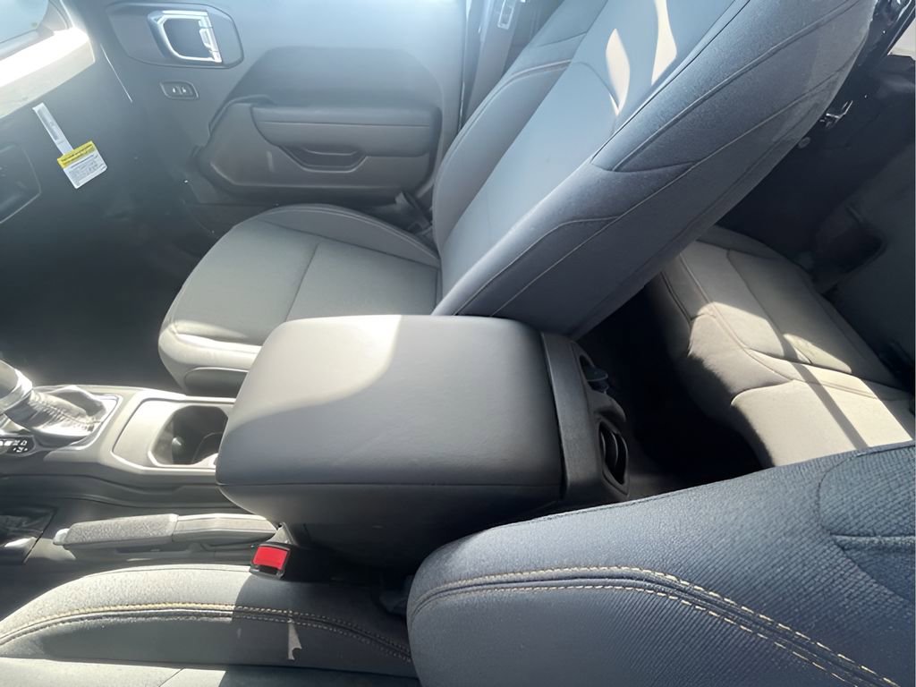 New 2025 Jeep Wrangler Sport S image 12