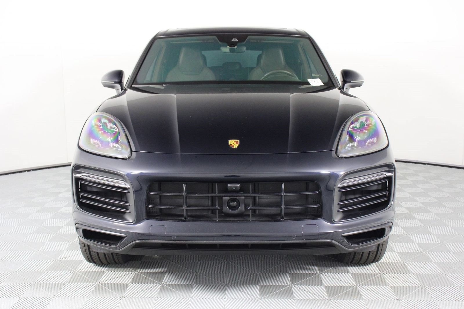Certified 2023 Porsche Cayenne S AWD/4WD image 10