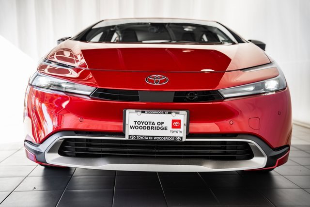 New 2026 Toyota Prius SE image 2