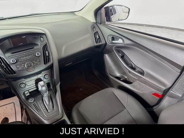 Used 2016 Ford Focus SE image 21