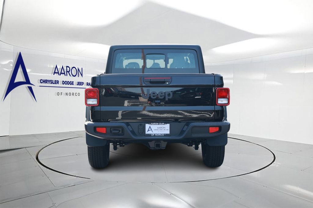 New 2026 Jeep Gladiator Sport image 3