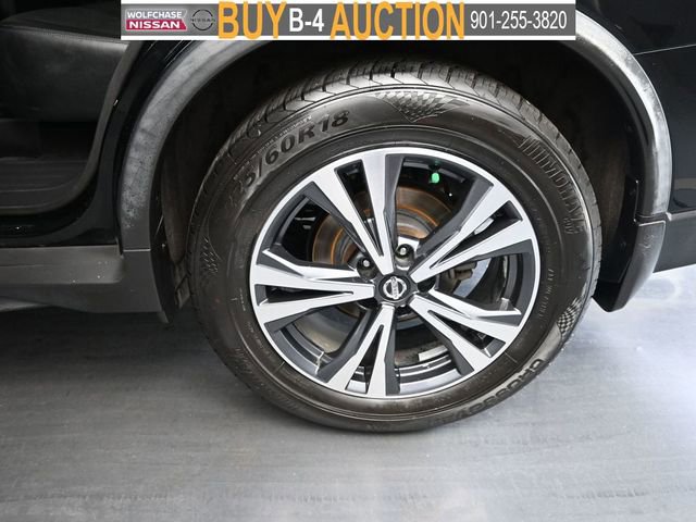 Used 2017 Nissan Rogue SL image 14