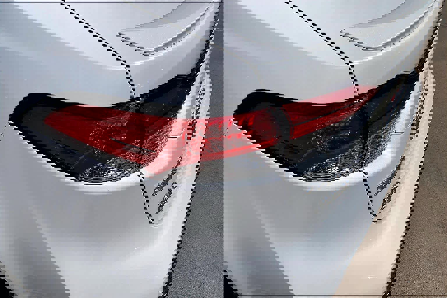 Used 2025 Toyota Corolla SE image 28