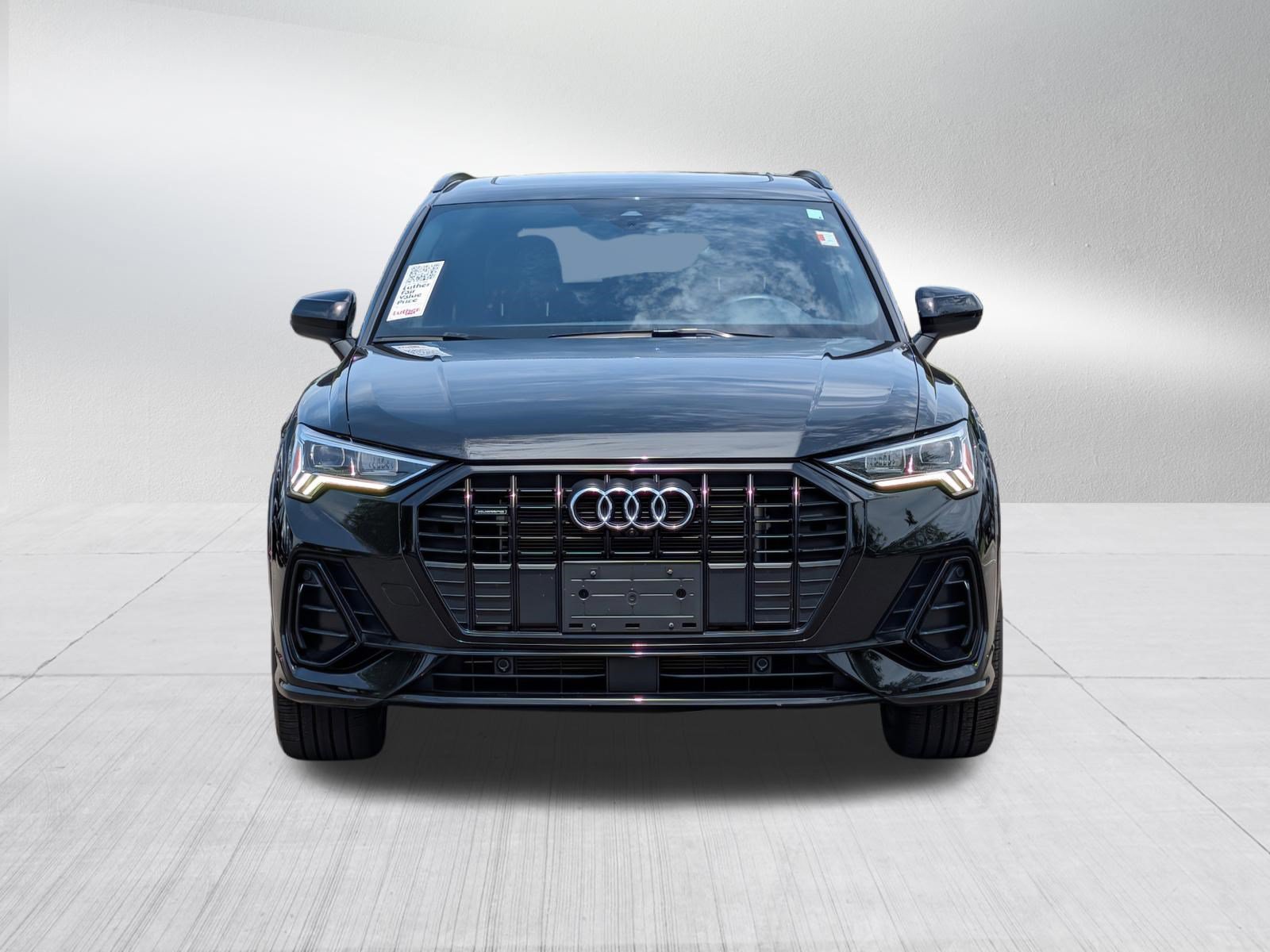 Used 2022 Audi Q3 2.0T Premium Plus AWD/4WD image 2