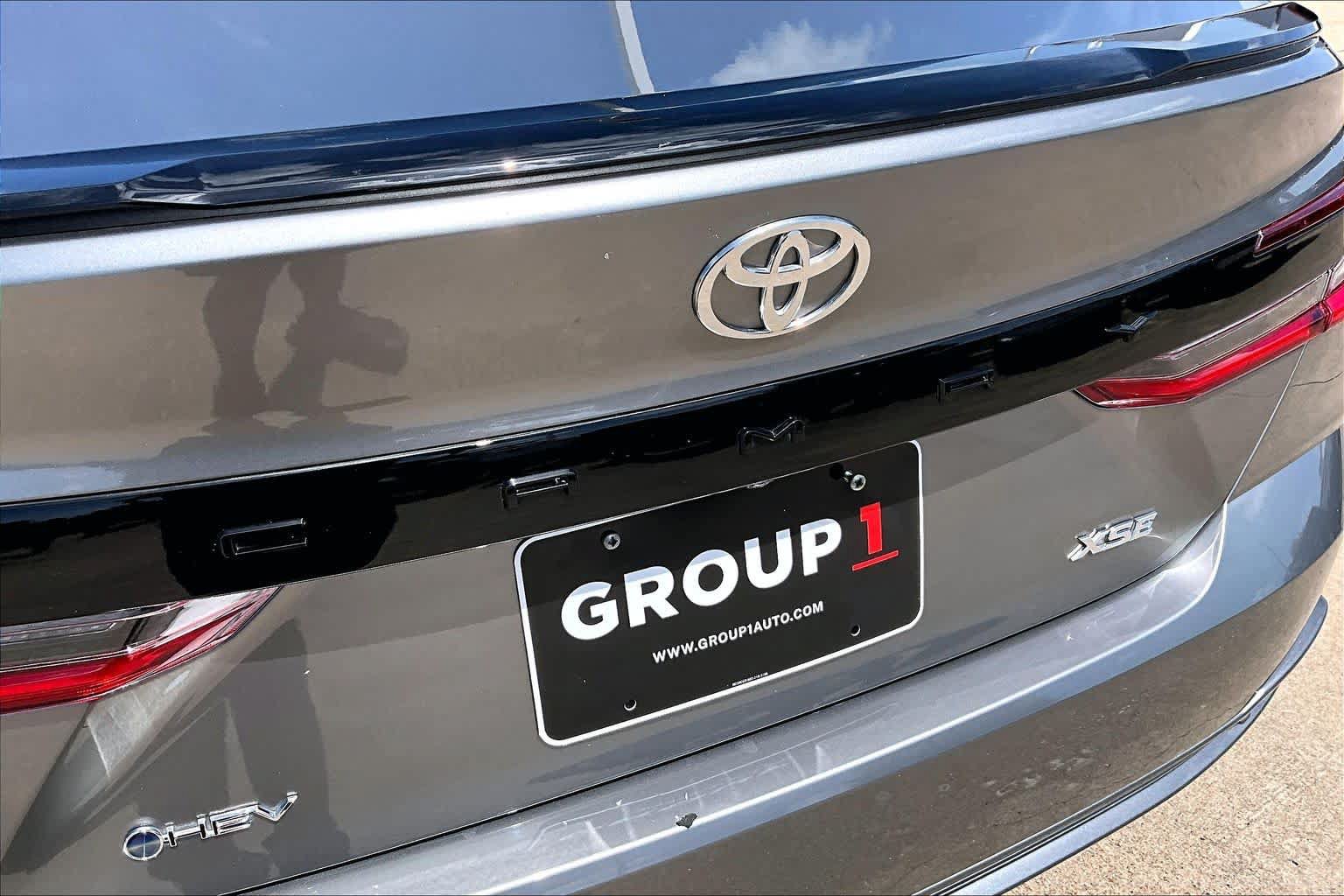 Used 2025 Toyota Camry XSE w/ Premium Package FWD image 30
