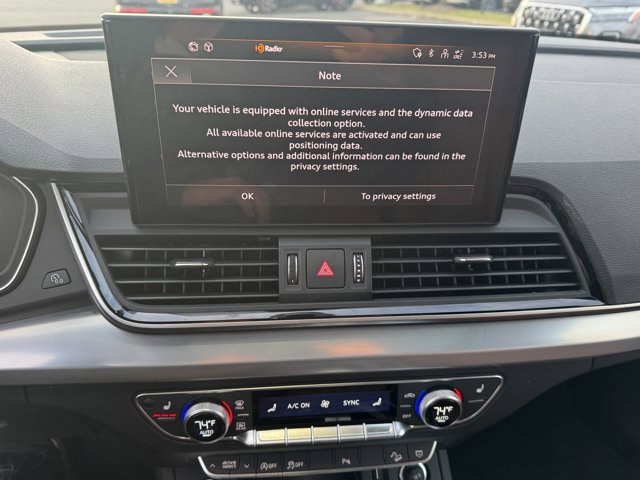 Certified 2025 Audi Q5 2.0T Premium w/ Convenience Plus Package image 16