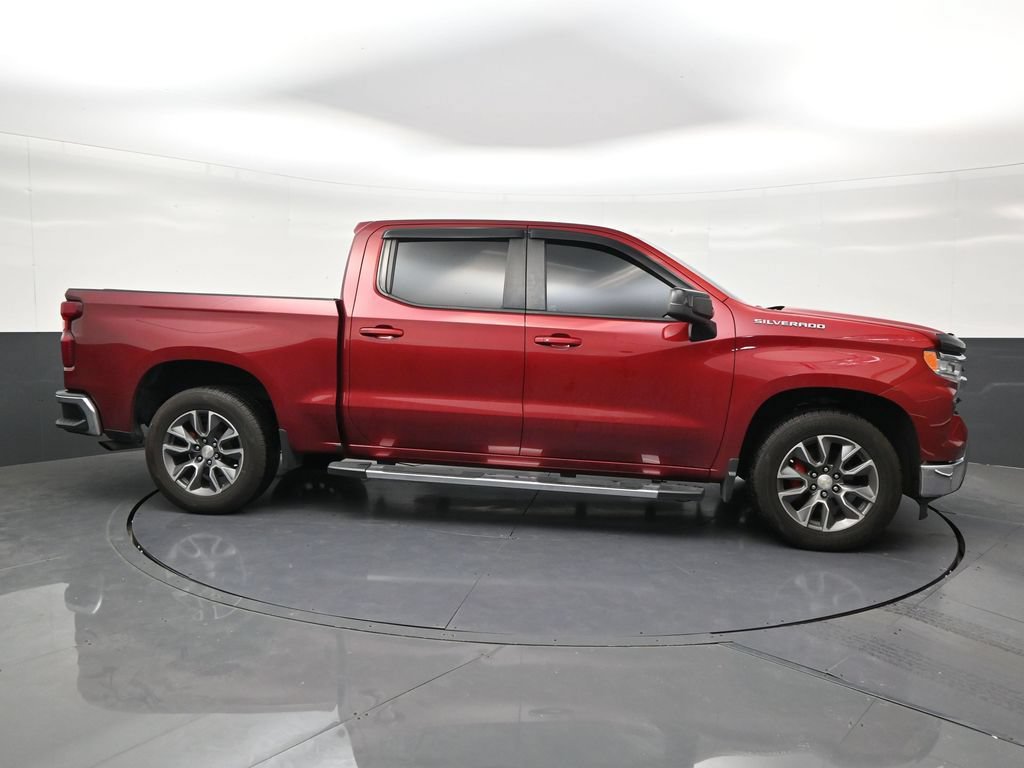 Used 2022 Chevrolet Silverado 1500 LT RWD image 6