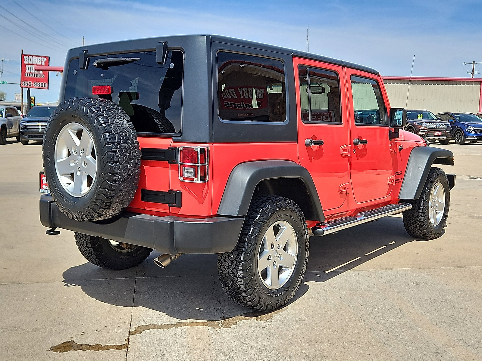 Used 2013 Jeep Wrangler Unlimited Sport image 4
