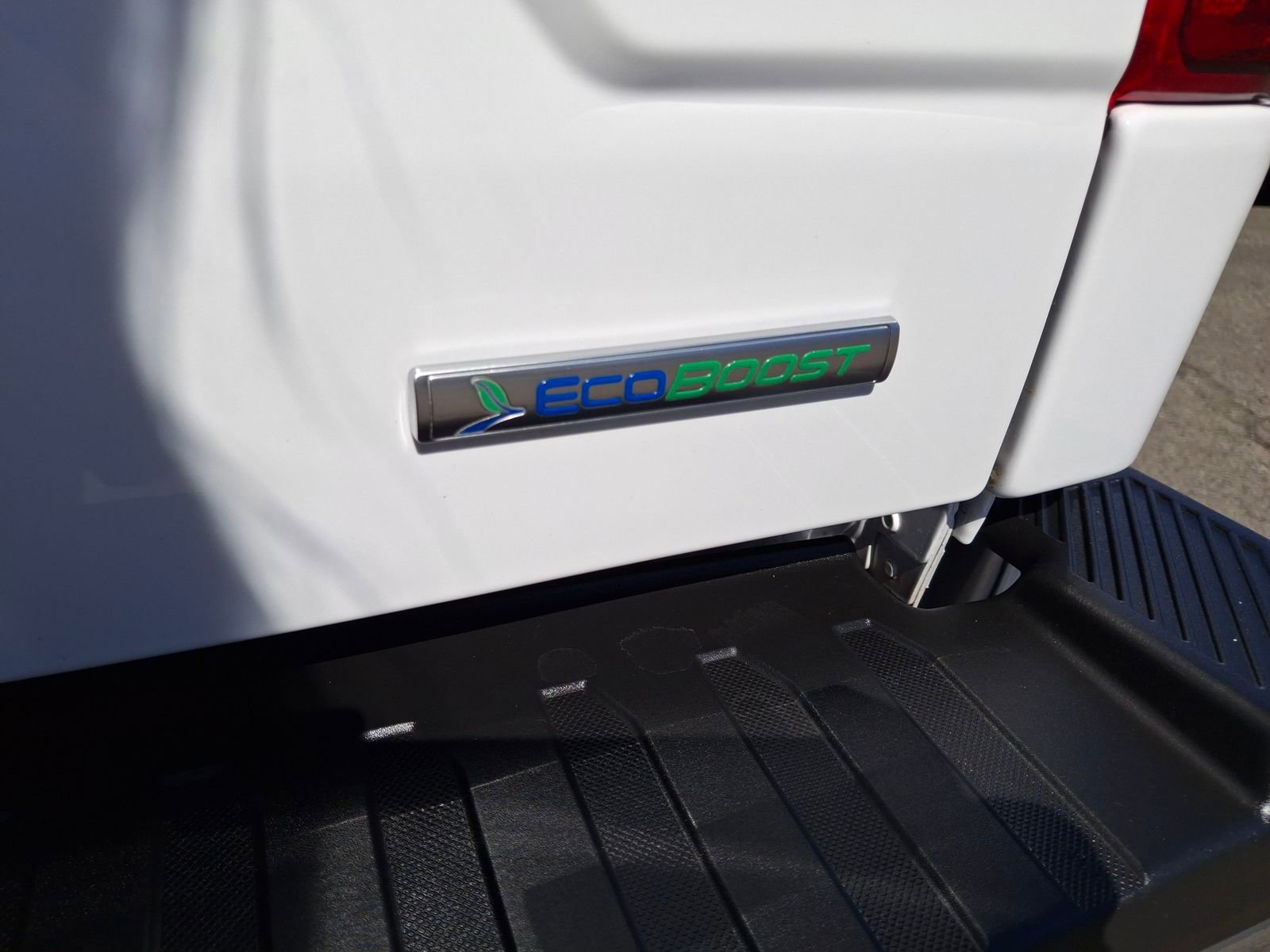 Used 2019 Ford F150 Lariat w/ Trailer Tow Package image 33