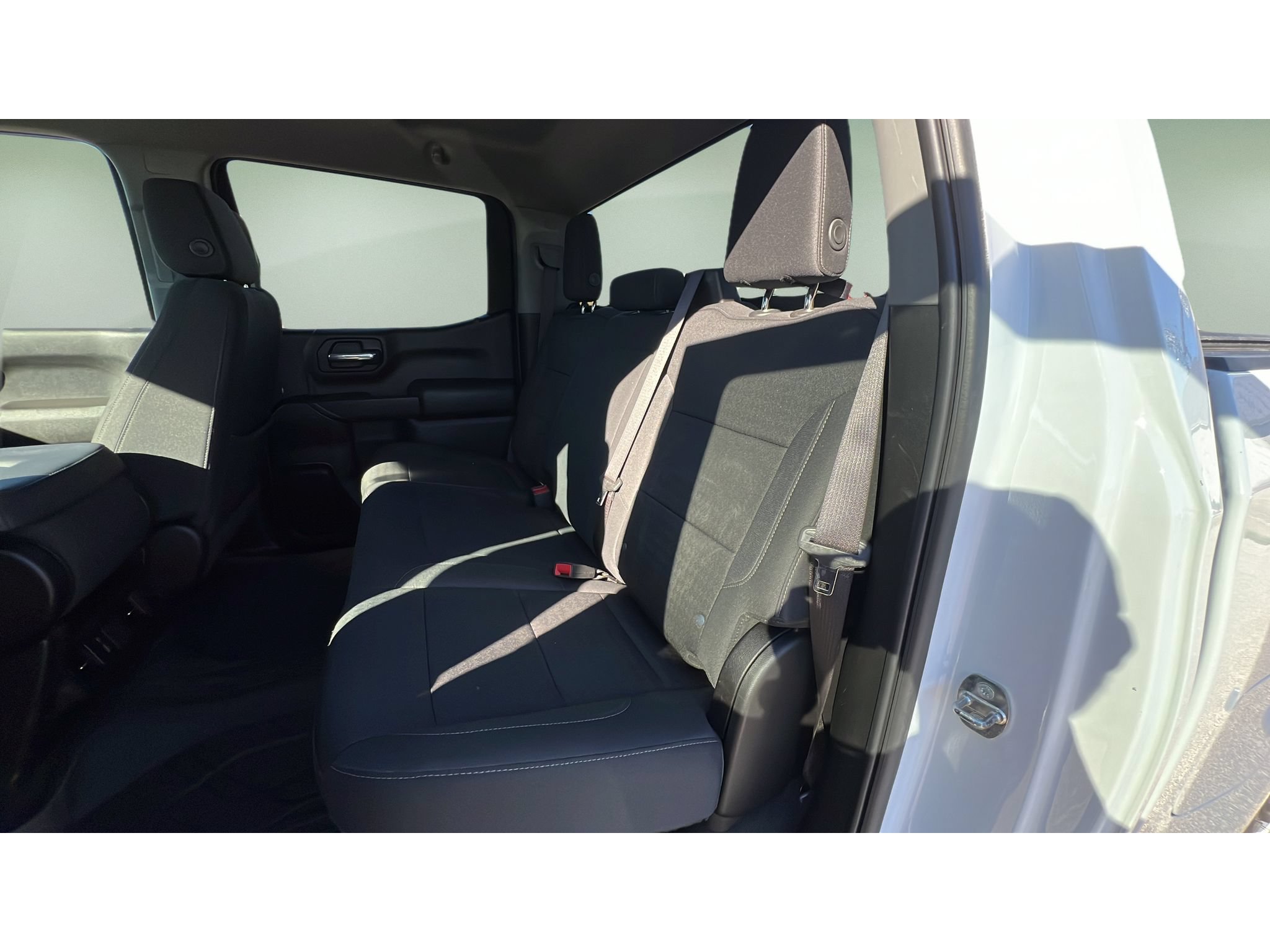 Certified 2024 Chevrolet Silverado 1500 Custom AWD/4WD image 28
