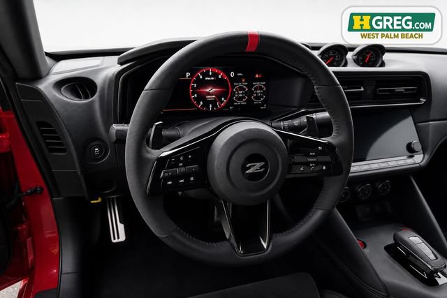 Used 2025 Nissan Z NISMO w/ Floor Mat Package RWD image 11