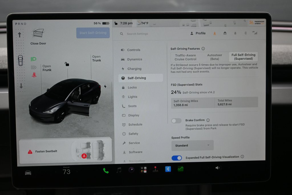 Used 2024 Tesla Model 3 Standard Range RWD image 14