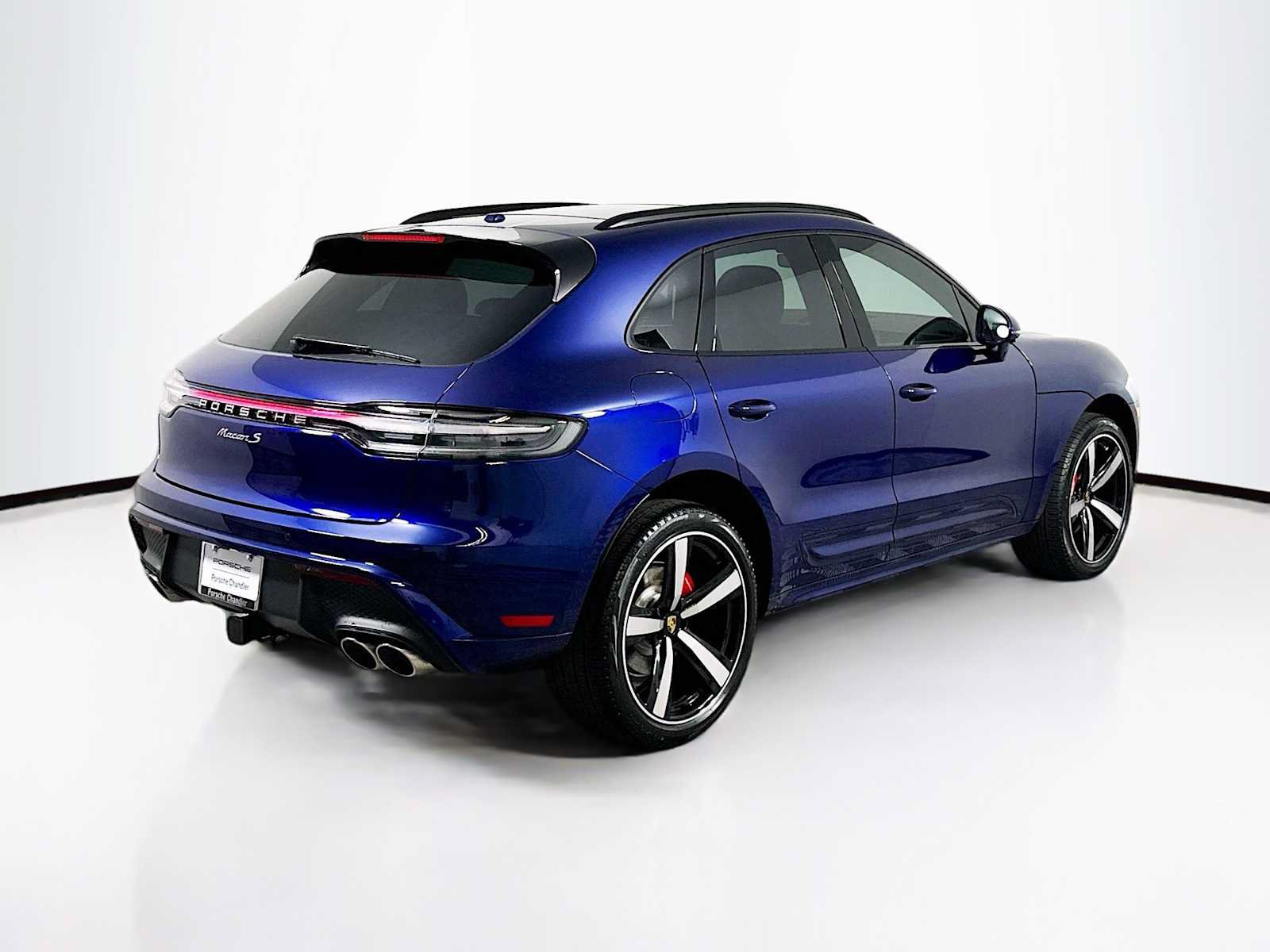 New 2026 Porsche Macan S AWD/4WD image 9