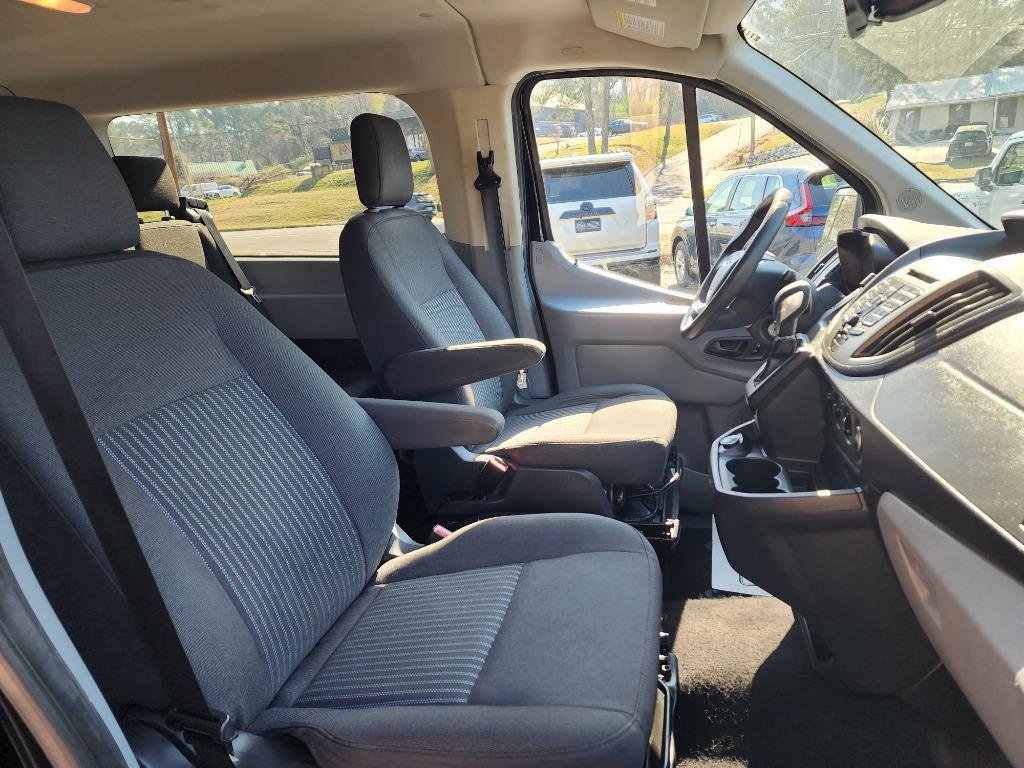 Used 2018 Ford Transit 150 XL image 14