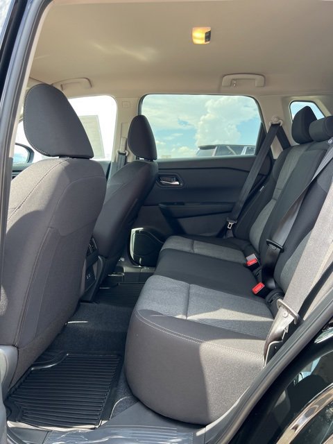 New 2026 Nissan Rogue SV image 10