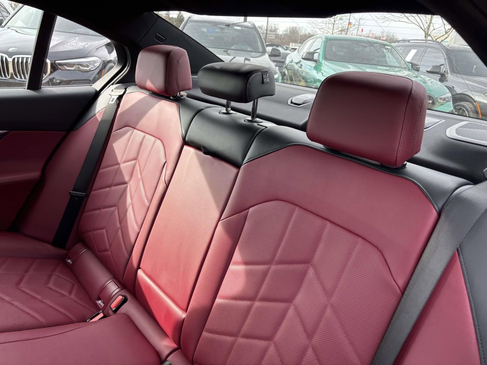 New 2026 BMW 530i xDrive w/ M Sport Package image 28