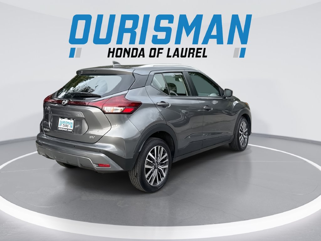 Used 2024 Nissan Kicks SV FWD image 8