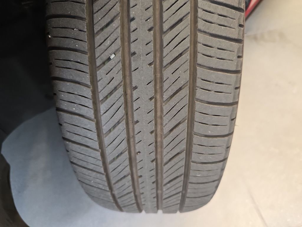 Used 2025 MAZDA MAZDA3 s image 32