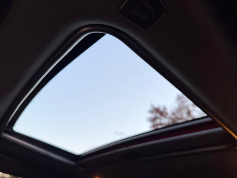 Used 2022 Dodge Challenger R/T Scat Pack image 19