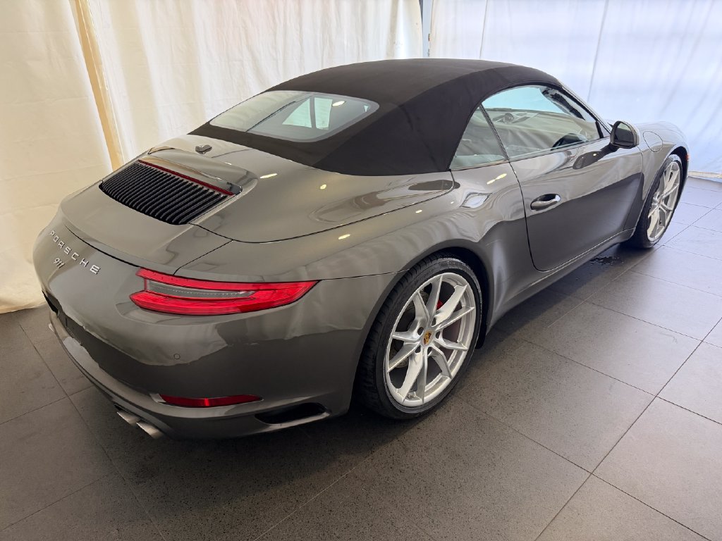 Certified 2017 Porsche 911 Carrera S RWD image 9