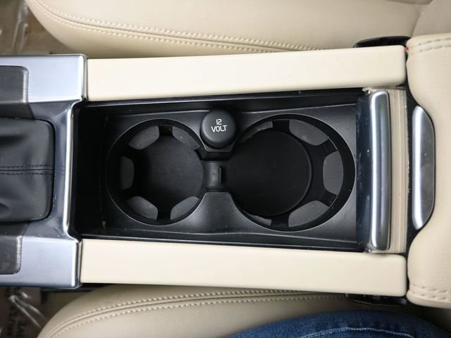 Used 2016 Volvo XC60 T6 w/ Proximity Package image 10