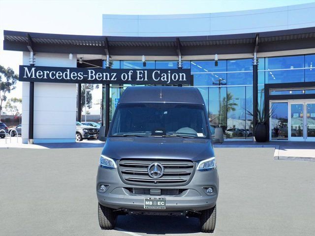 New 2026 Mercedes-Benz Sprinter 2500 video 2