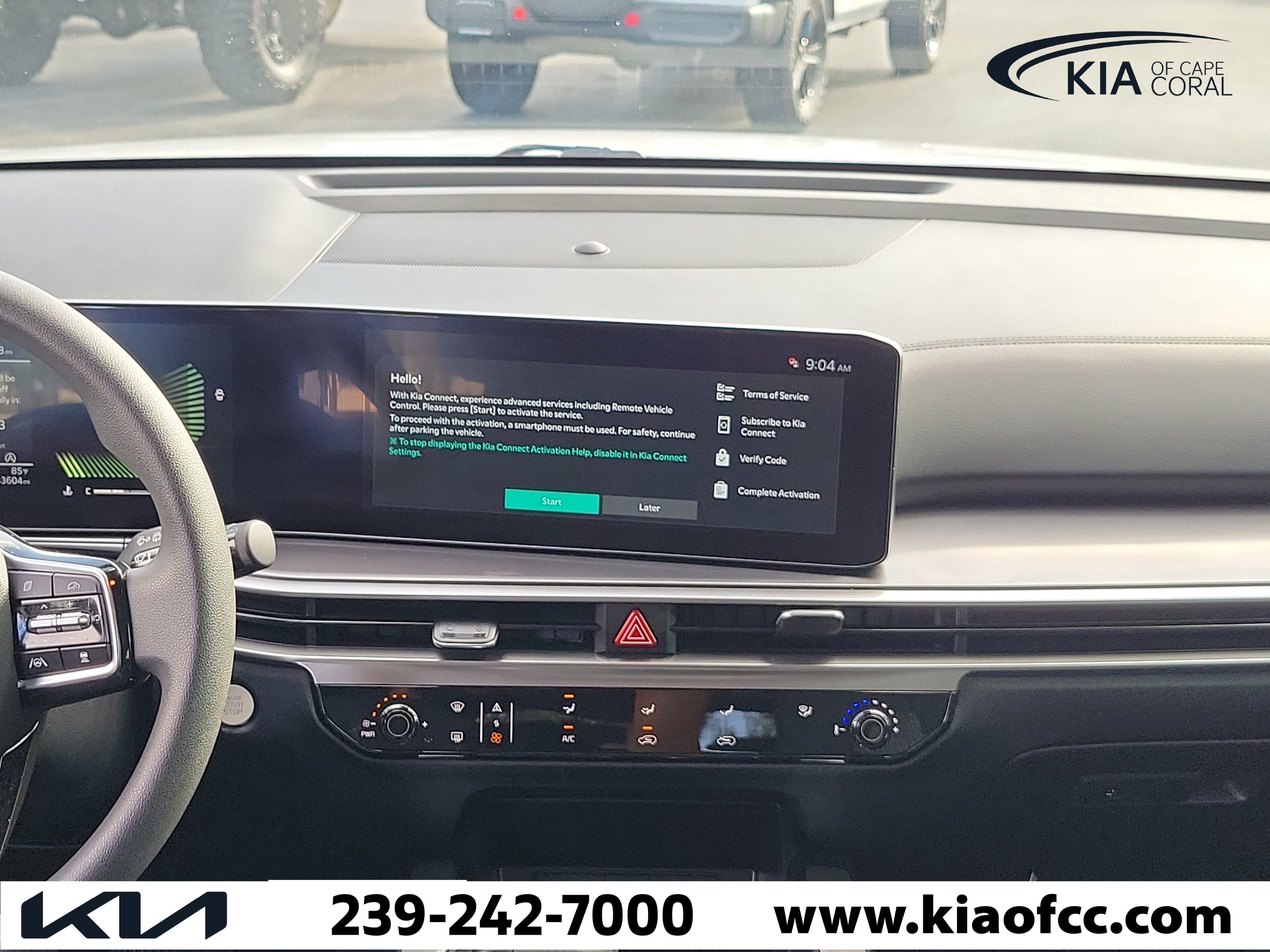 Used 2025 Kia Sorento LX FWD image 18