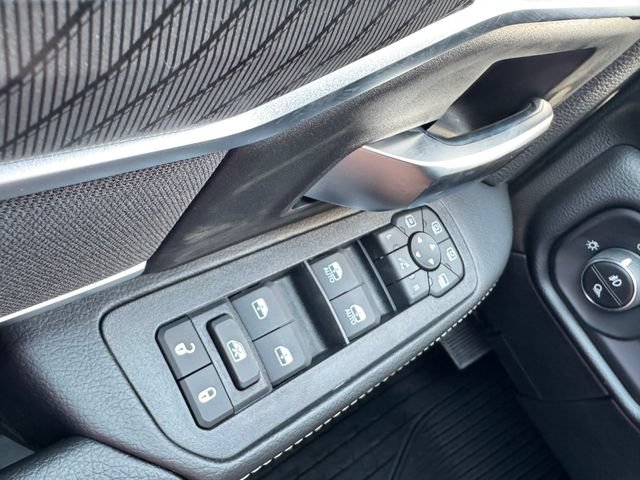 New 2026 RAM 2500 Big Horn AWD/4WD image 46