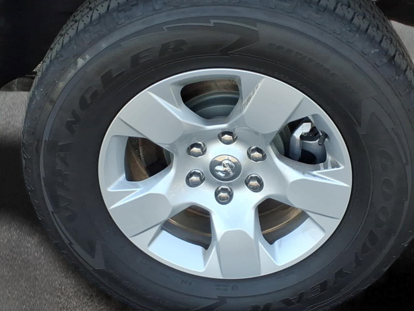Used 2023 RAM 1500 Big Horn AWD/4WD image 9