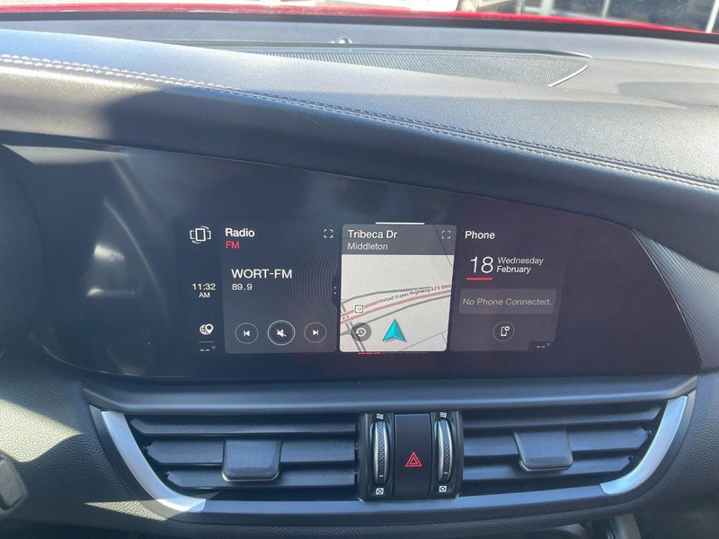 Used 2022 Alfa Romeo Giulia Veloce image 28