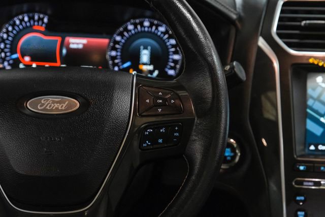 Used 2018 Ford Explorer Platinum image 19