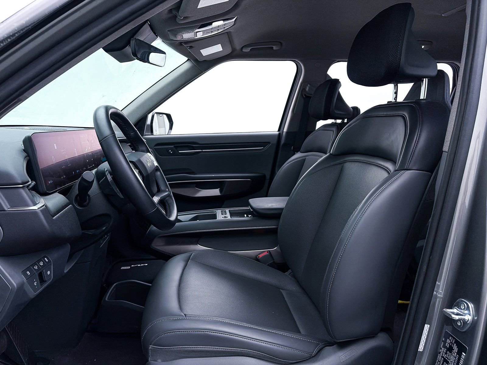 Used 2024 Kia EV9 Light Long Range image 18