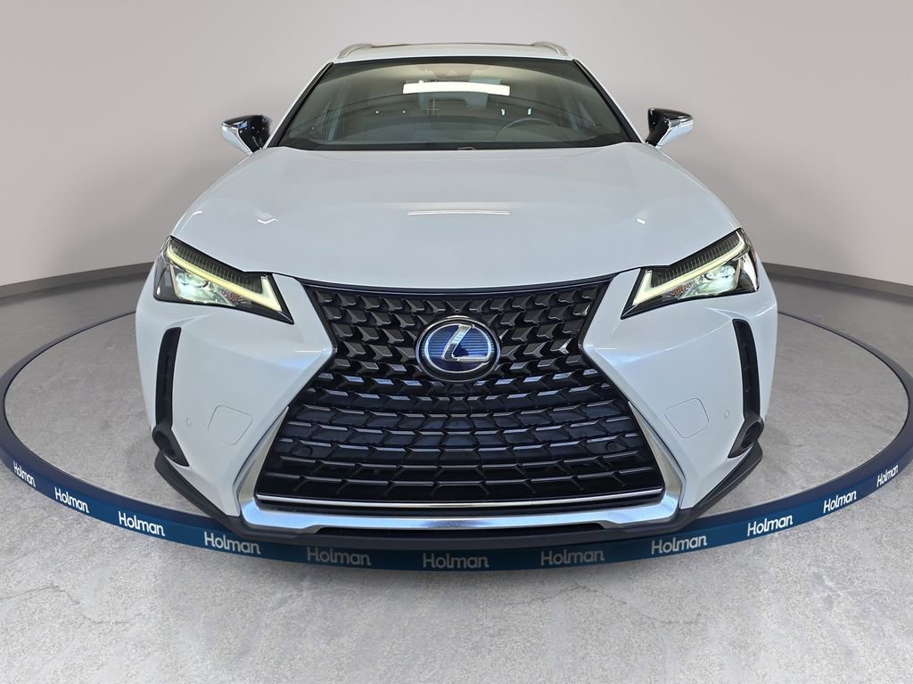Used 2021 Lexus UX 250h AWD/4WD image 3