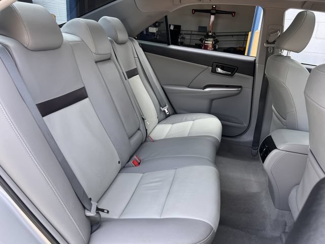 Used 2012 Toyota Camry XLE w/ Leather Pkg FWD image 27