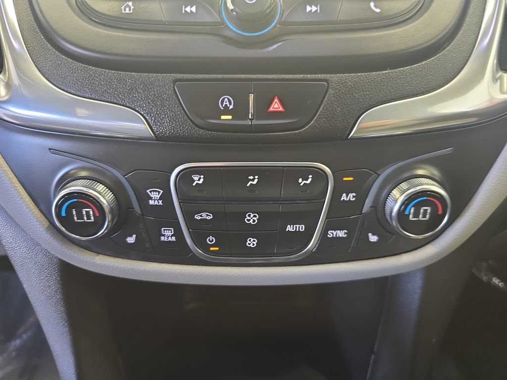Used 2022 Chevrolet Equinox LT FWD image 23