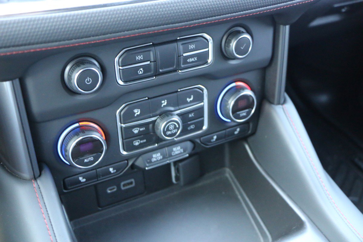 Used 2021 Chevrolet Tahoe RST image 24