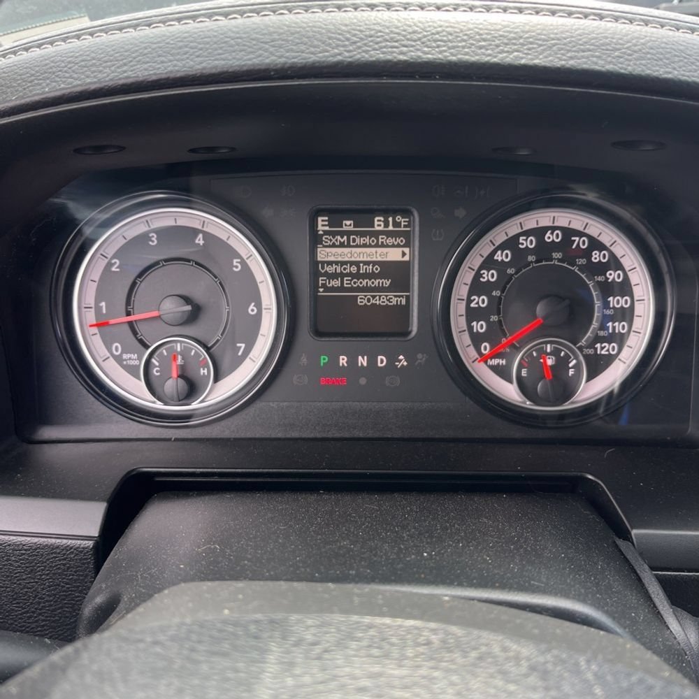 Used 2018 RAM 2500 Big Horn w/ Sport Appearance Group AWD/4WD image 12