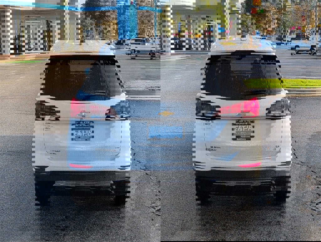 Certified 2023 Chevrolet Equinox LT image 4