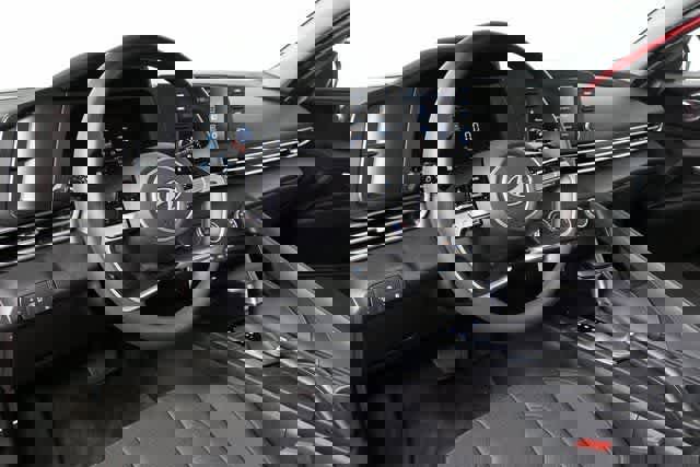 New 2026 Hyundai Elantra SE image 16