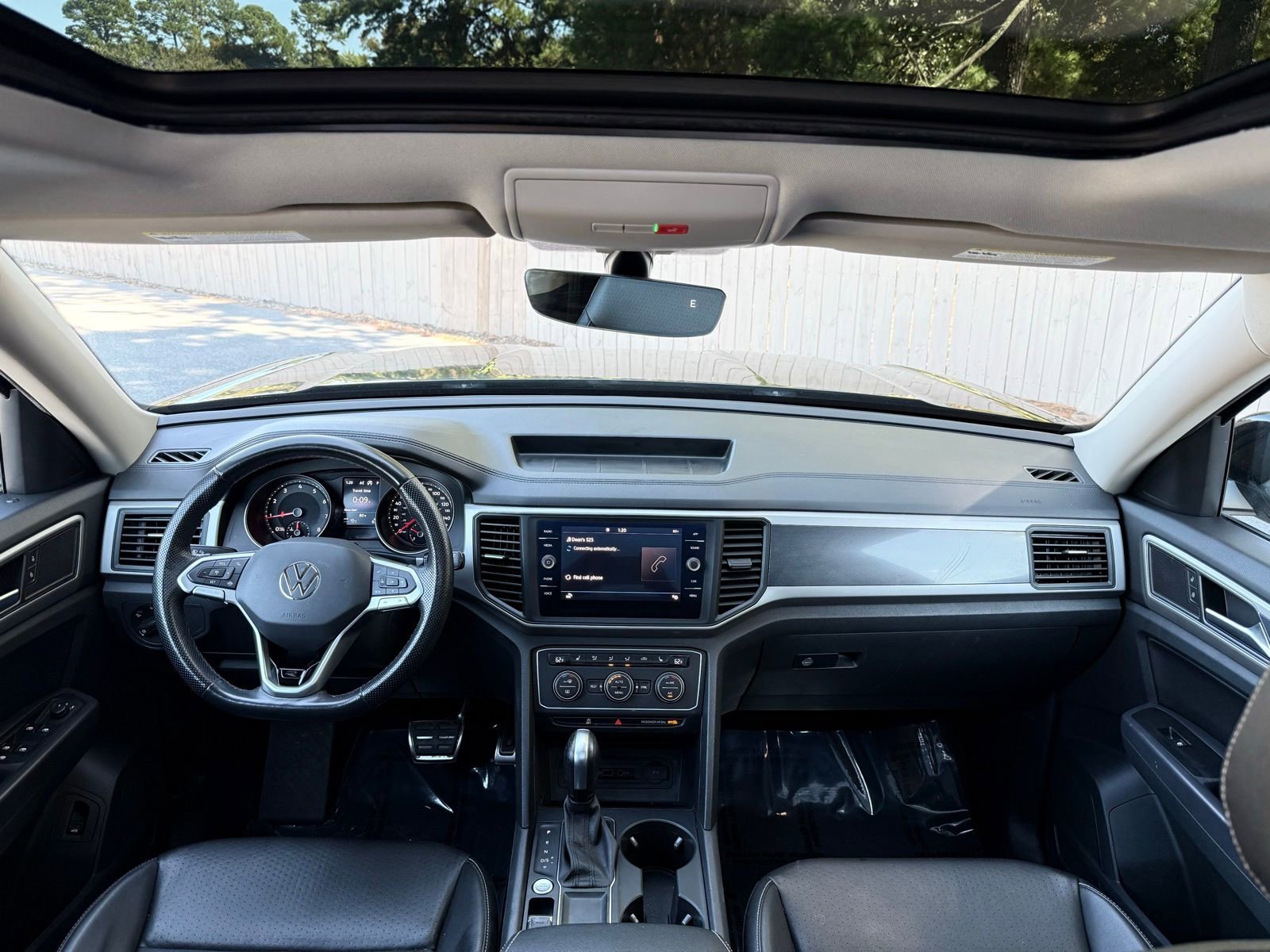 Used 2021 Volkswagen Atlas SE w/ Panoramic Sunroof Package image 26