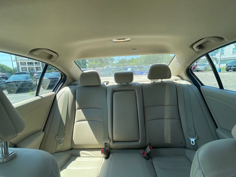 Used 2016 Honda Accord EX-L image 12