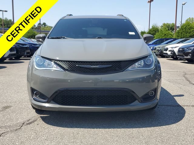 Certified 2020 Chrysler Pacifica Touring-L w/ S Appearance Package FWD video 2