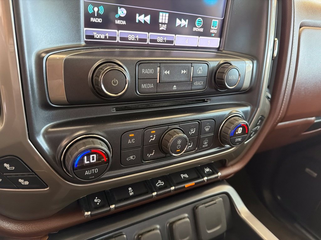 Used 2016 Chevrolet Silverado 1500 High Country w/ High Country Premium Package RWD image 46