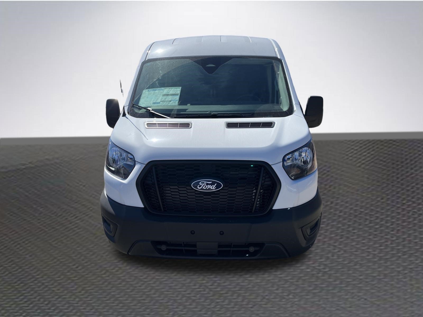 New 2026 Ford Transit 250 148 Medium Roof w/ Load Area Protection Package RWD image 2