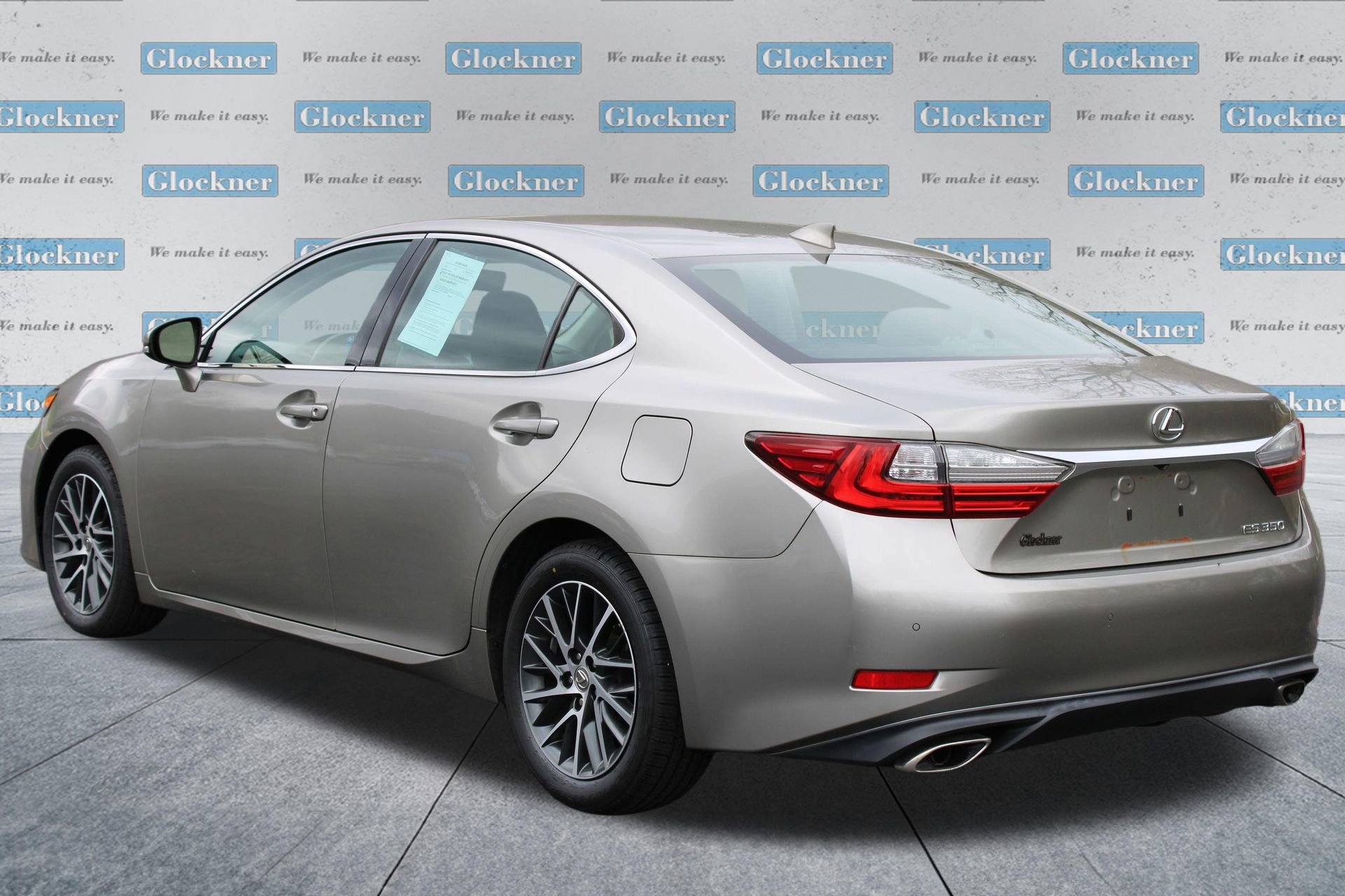 Used 2017 Lexus ES 350 w/ Luxury Package image 8
