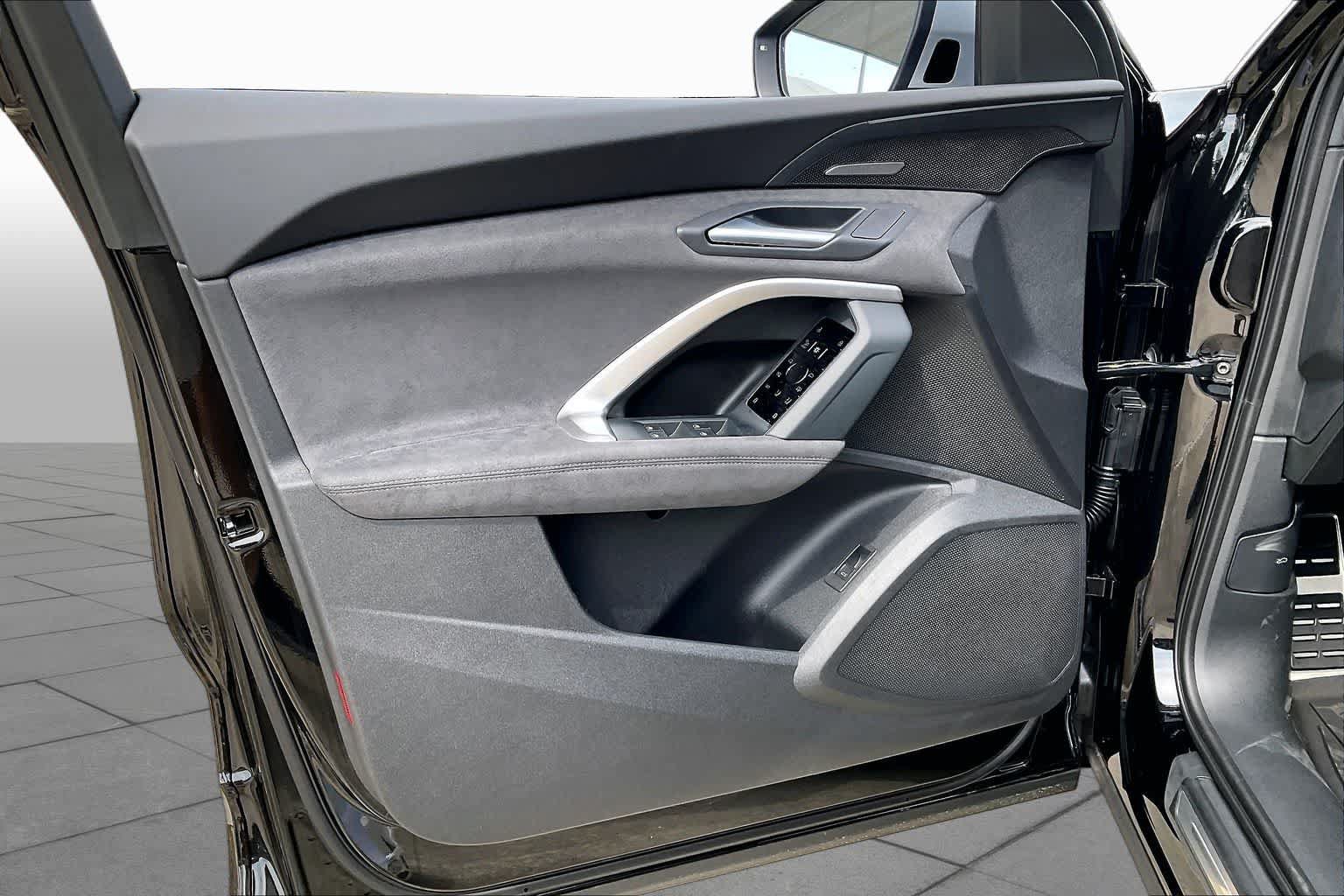 New 2026 Audi SQ5 Premium Plus AWD/4WD image 10