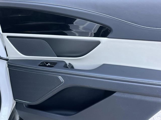 Used 2024 Lincoln Nautilus Reserve image 27