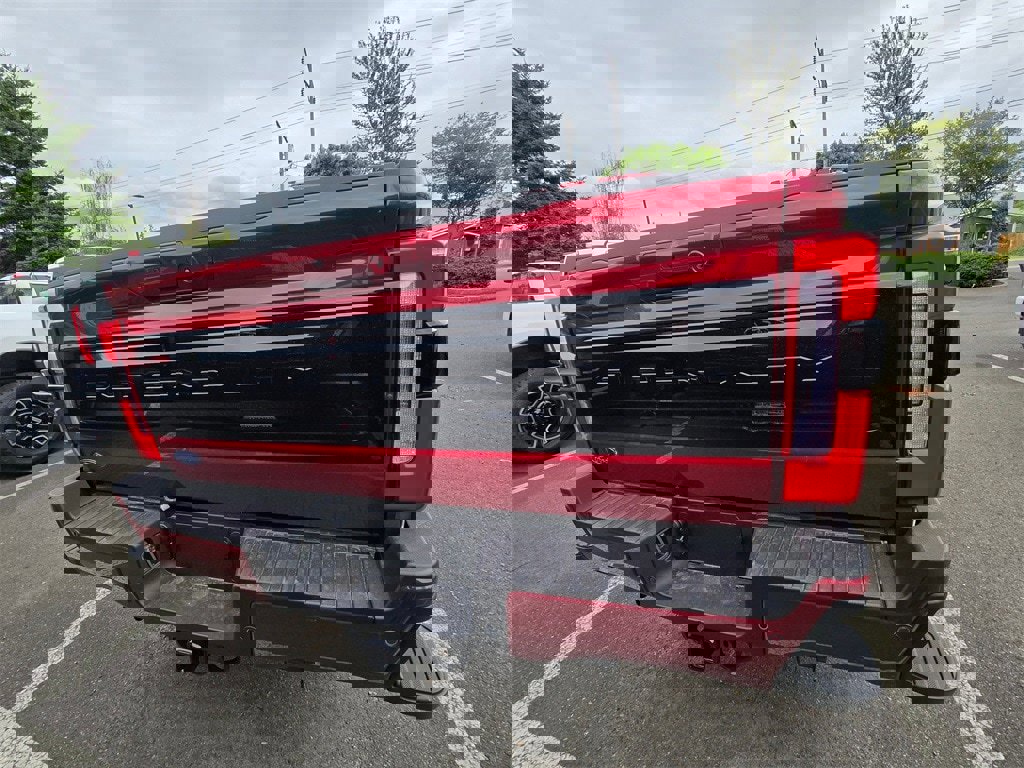 New 2025 Ford F350 Platinum image 6